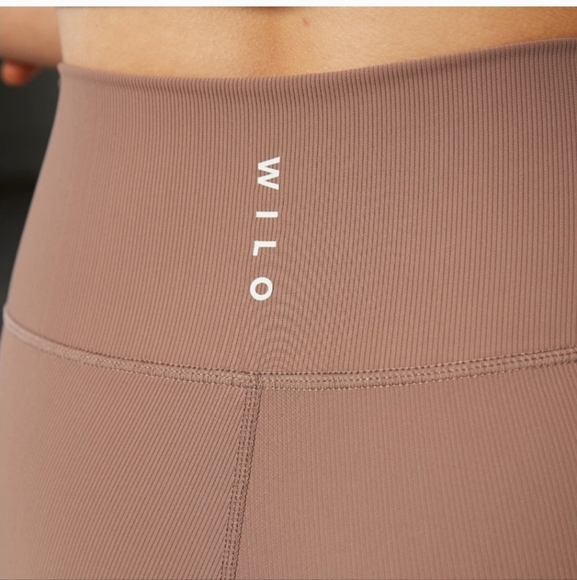 Anthropologie WILO The Lable Base Ribbed (Latte) 7/8 Legging With Pockets Size M - Picture 1 of 6